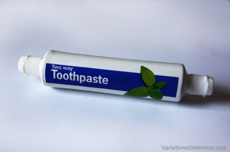 El tubo de pasta de dientes aprovechable