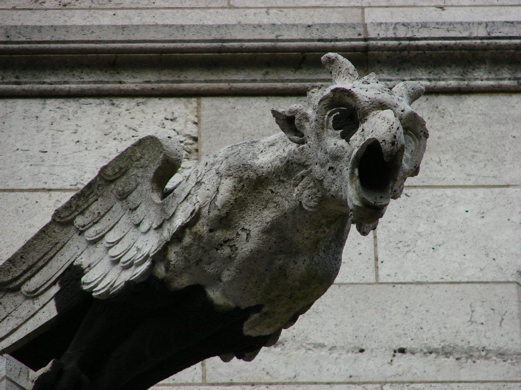 Gárgola del Sagrado Corazón